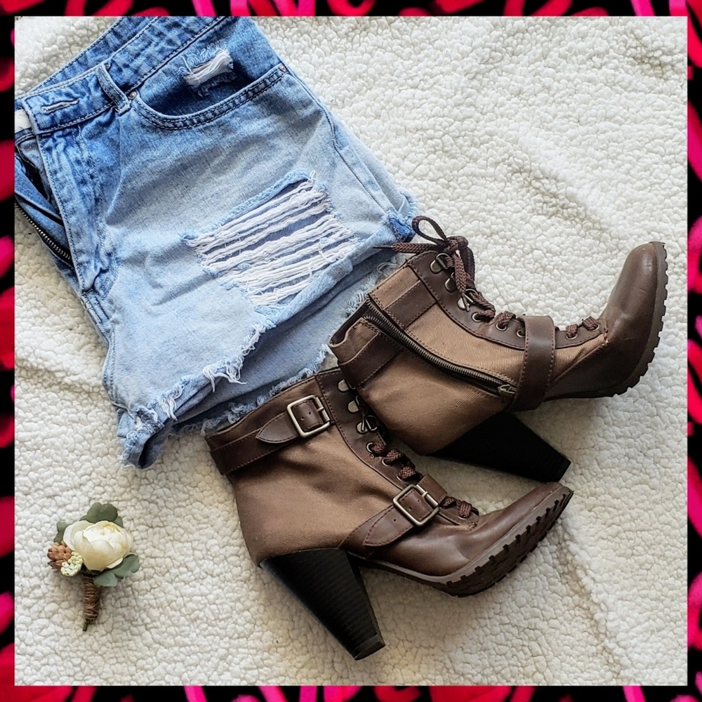 Women's Combat Style Boots